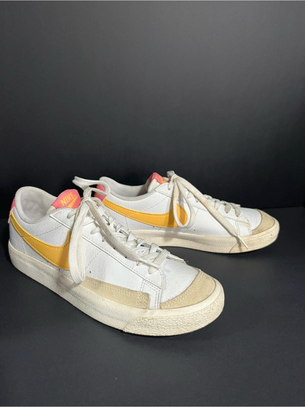 Nike White Low-Top Sneakers with Yellow Swoosh and Pink Accents 62